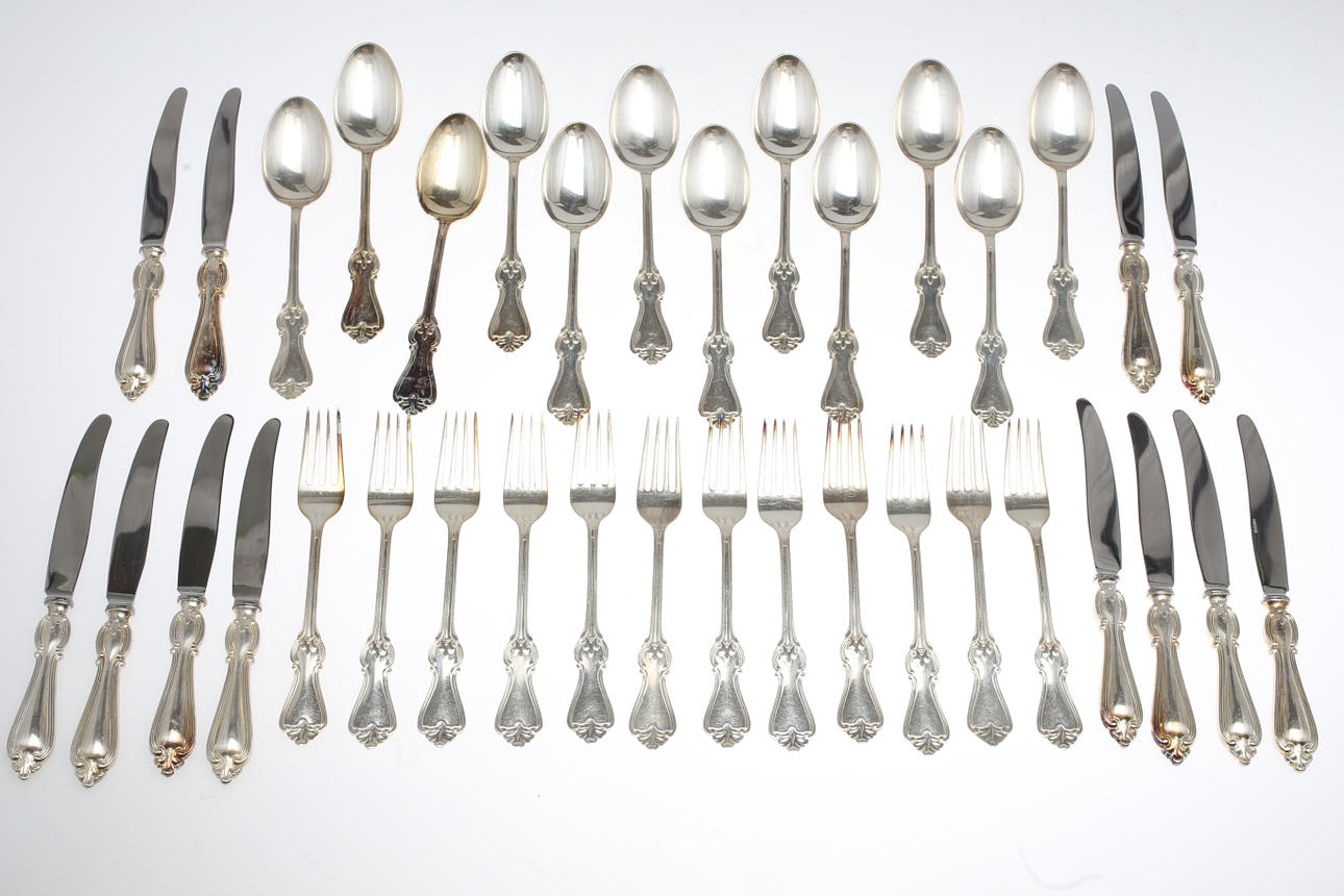 BESTICK. 36 delar. Nysilver "Olga" GAB.