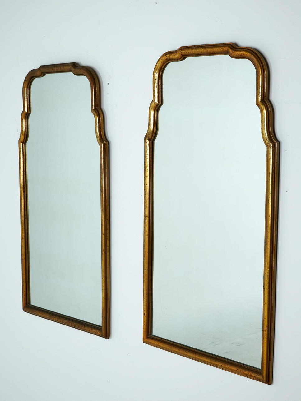 SPEGLAR, ett par, 1900-tal, bronserade.