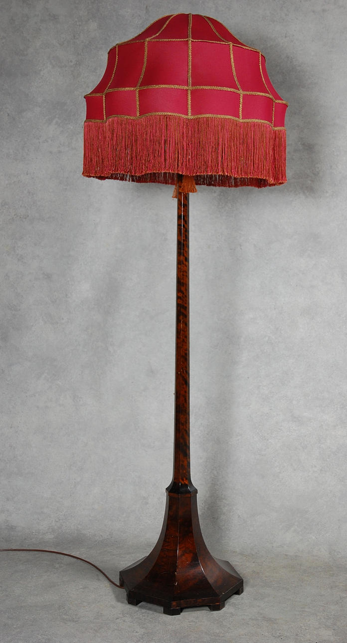 GOLVLAMPA, " A la Downton Abbey " 1900-talets början.