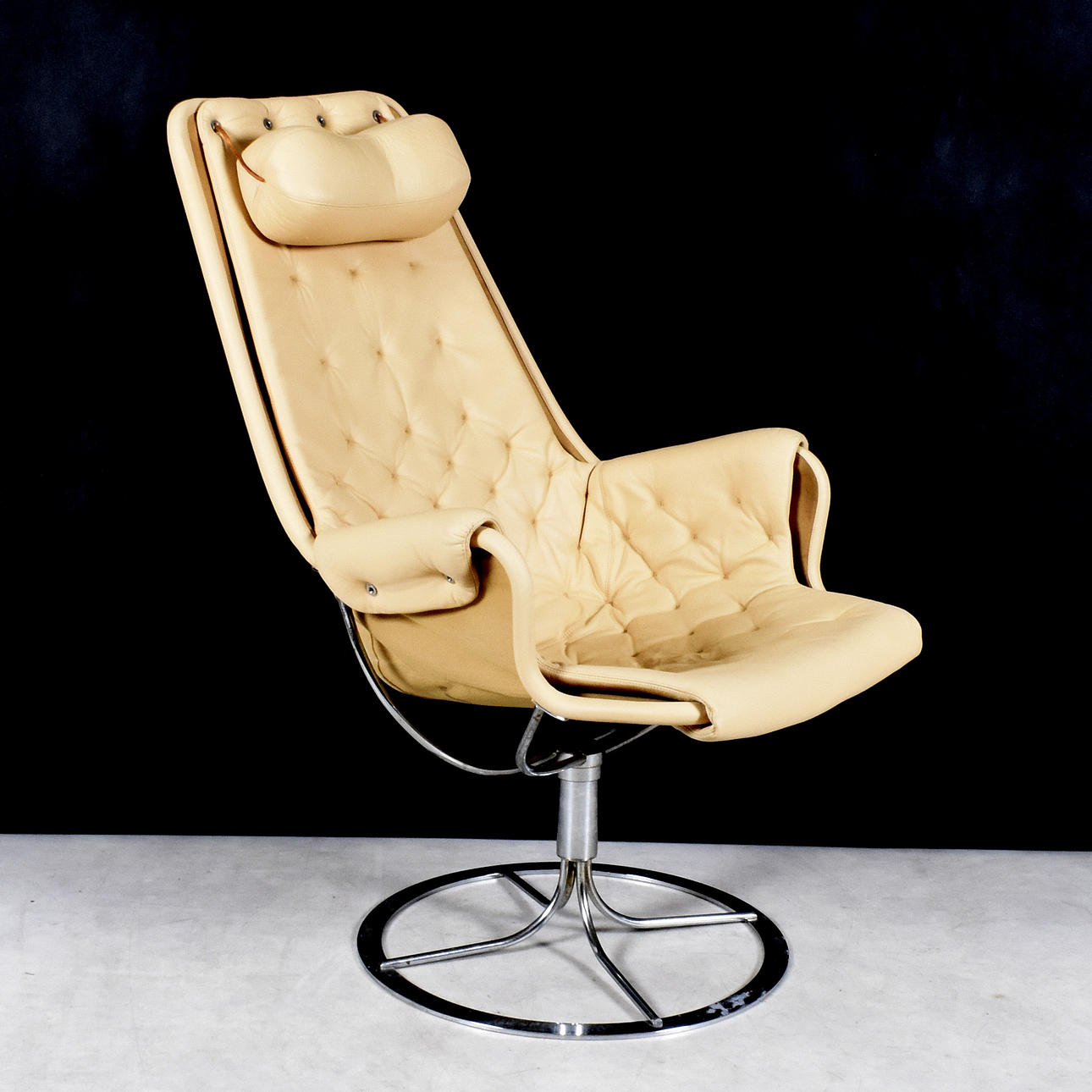 LÆNESTOL " Jetson " Bruno Mathson DUX.