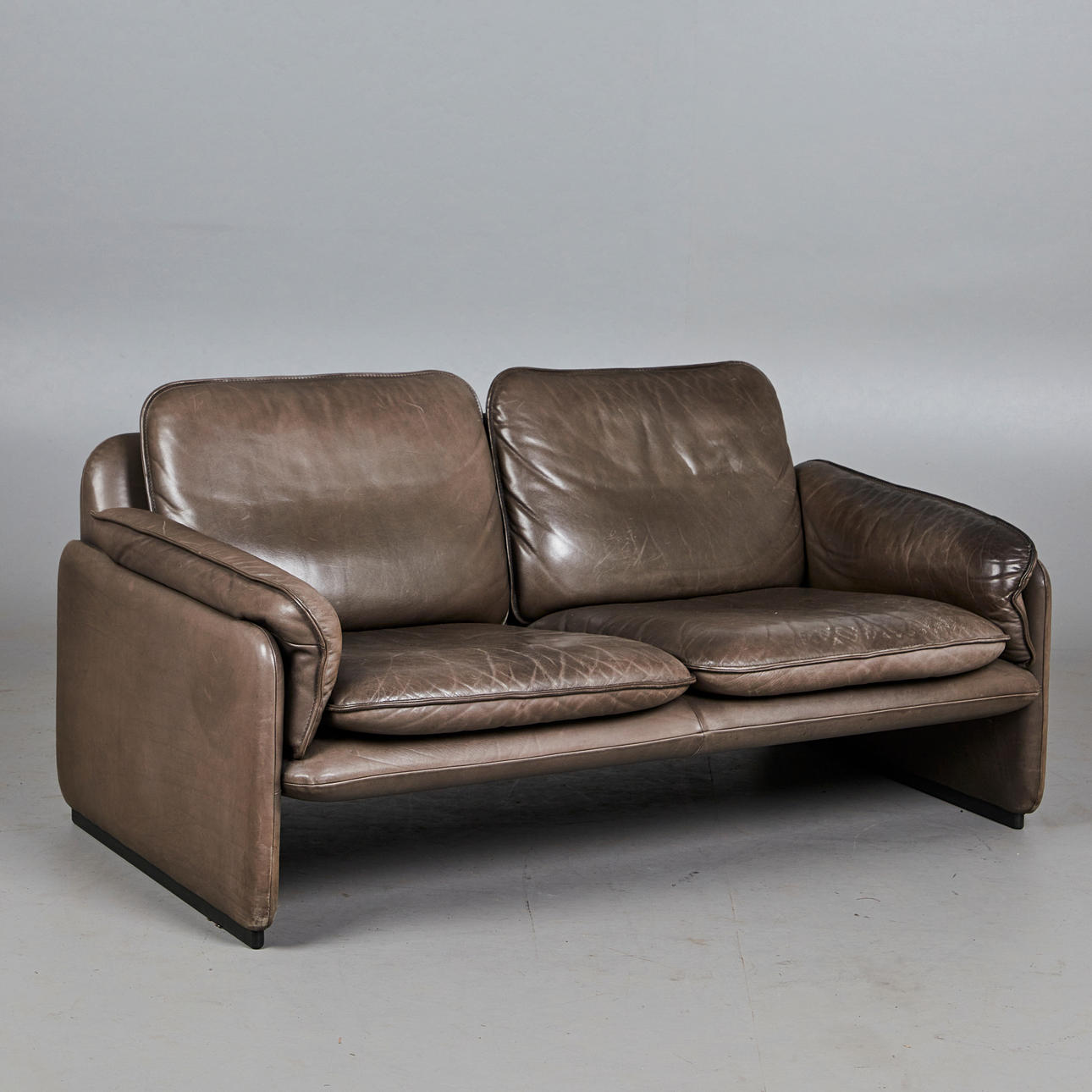 De Sede, sofa / couch, model 'DS 61', leather, 1970s, Switzerland.