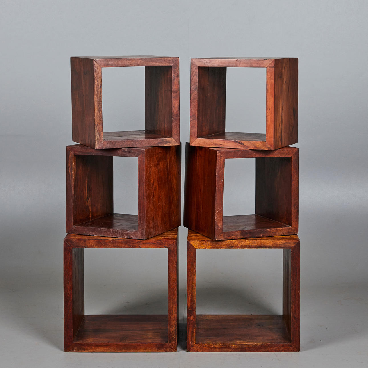 Six shelf elements / shelves, wood (6).