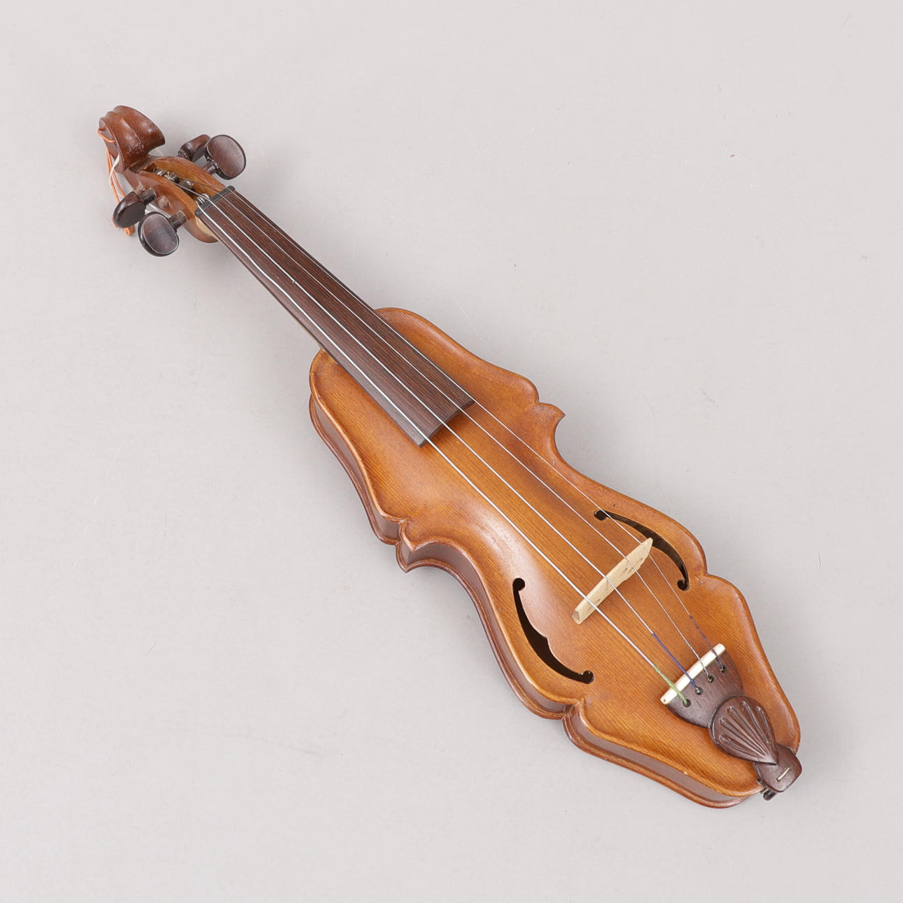 HARALD ELOFSSON. Fiddler's fiddle.
