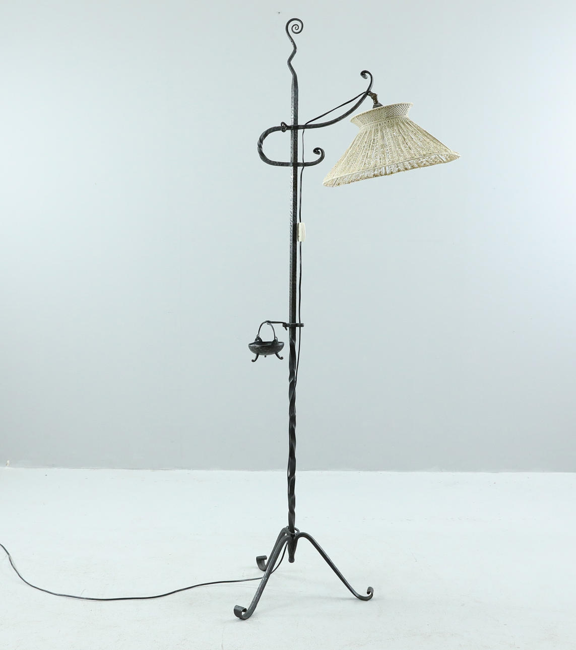 FLOOR LAMP, iron, mid-20th century.