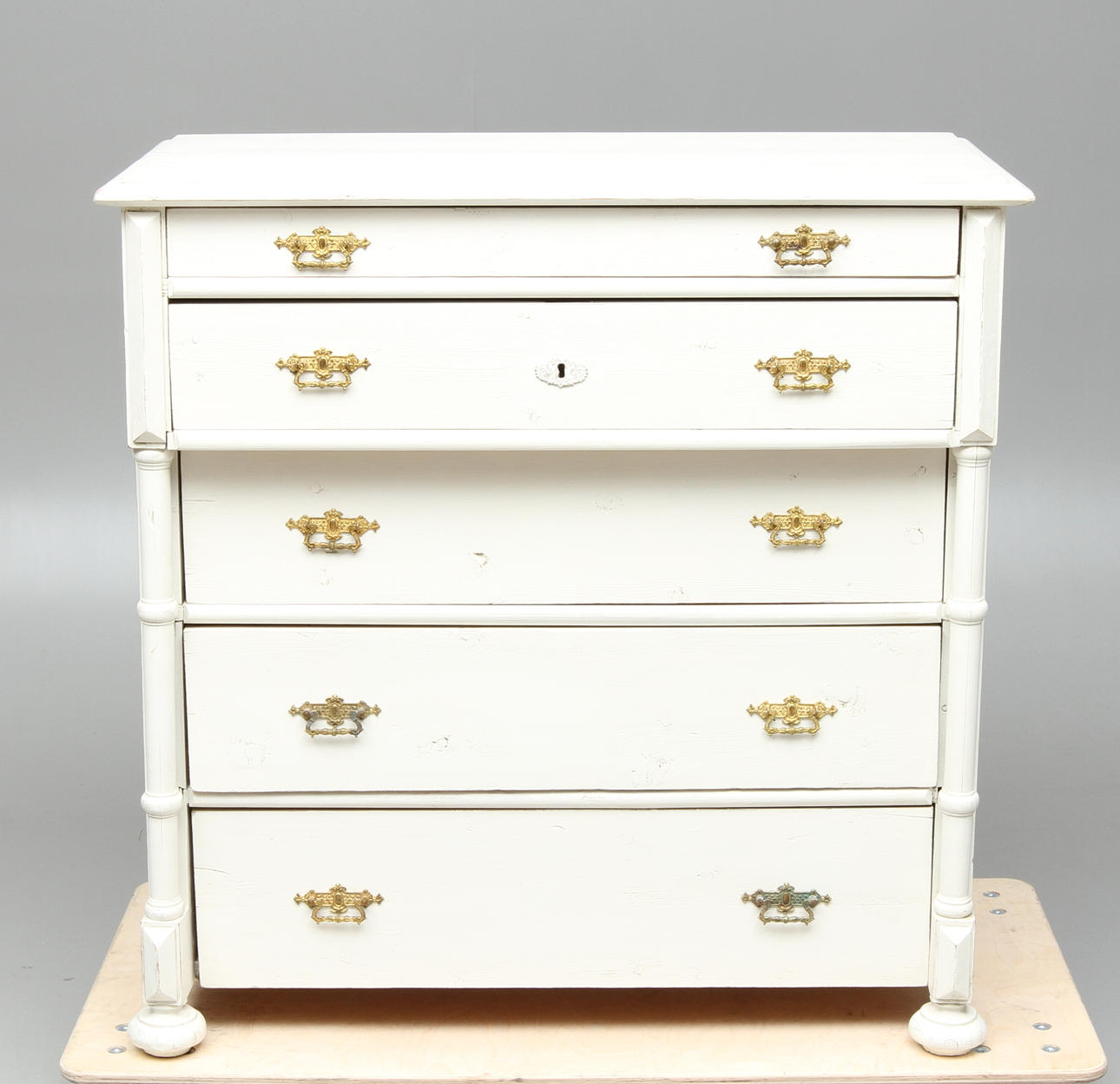 BYRÅ, 5 lådig, nyrenässans, 1800/1900-tal.