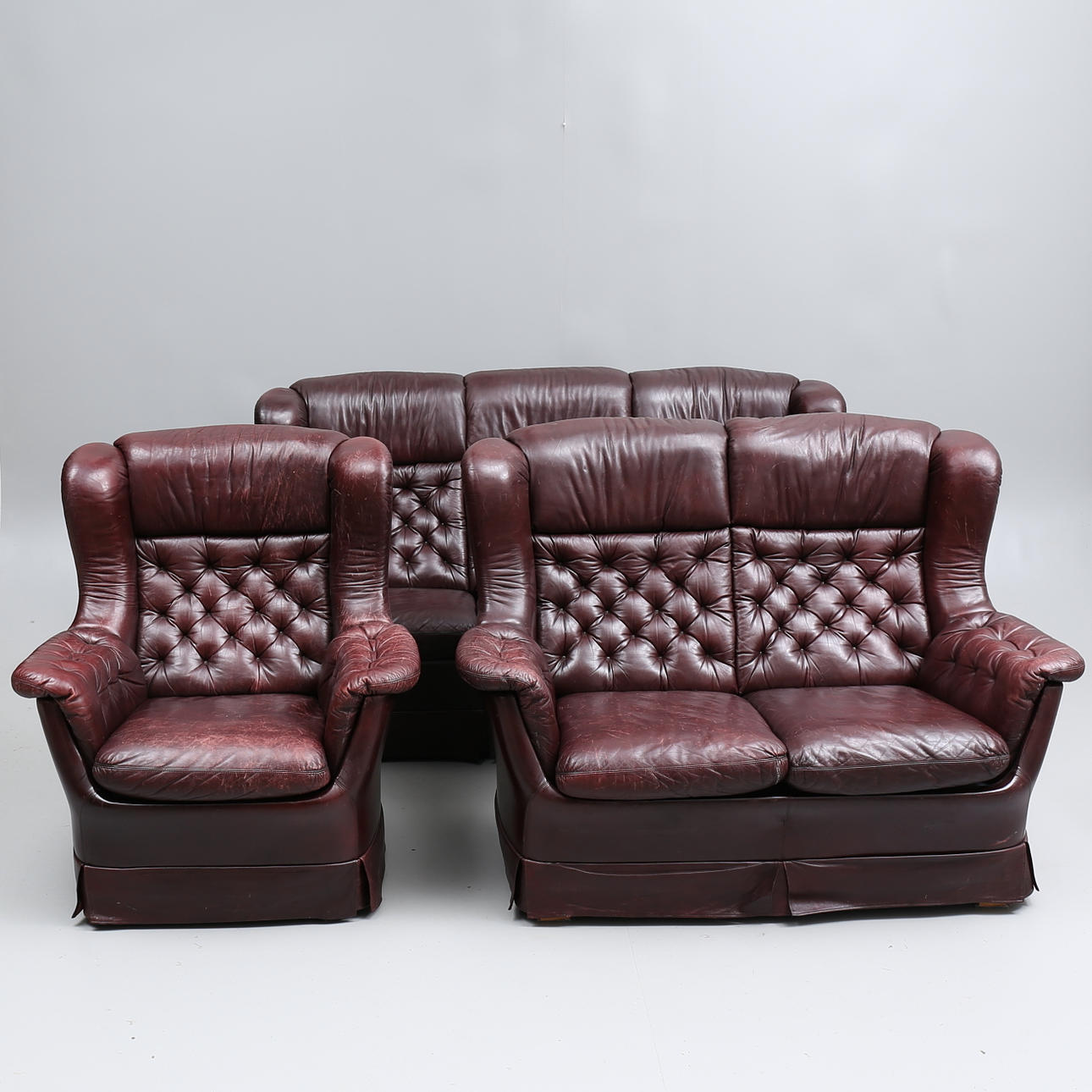 SOFFGRUPP, 3 delar, skinn, oxblod.