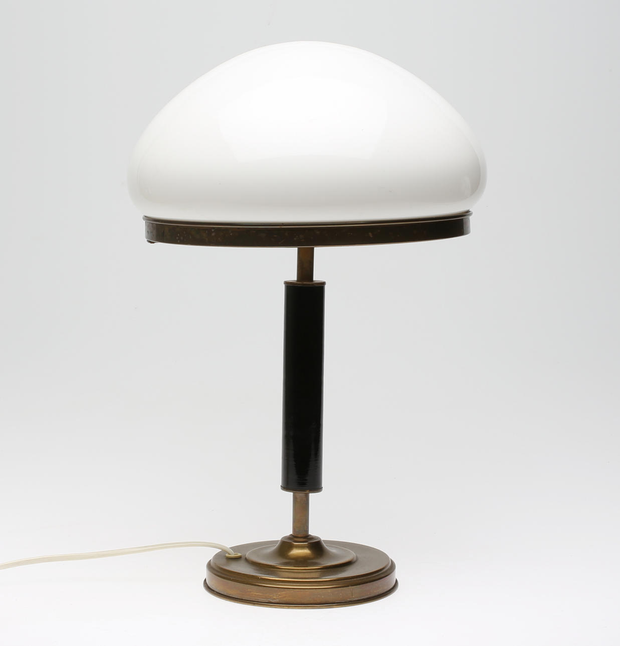 STRINDBERGSLAMPA, 1930/40-tal.