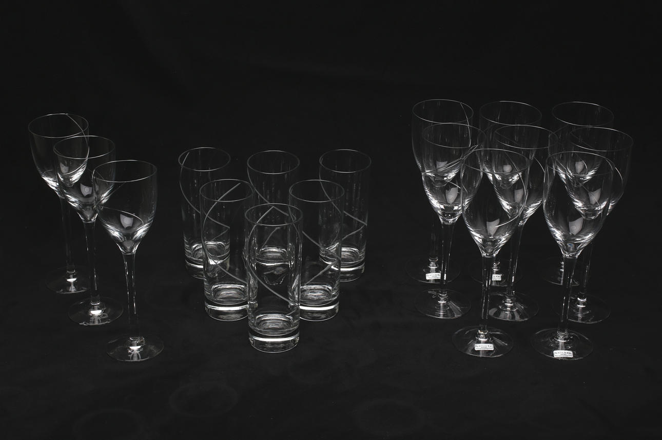 SERVIS, Glas, Kosta boda, " Line".