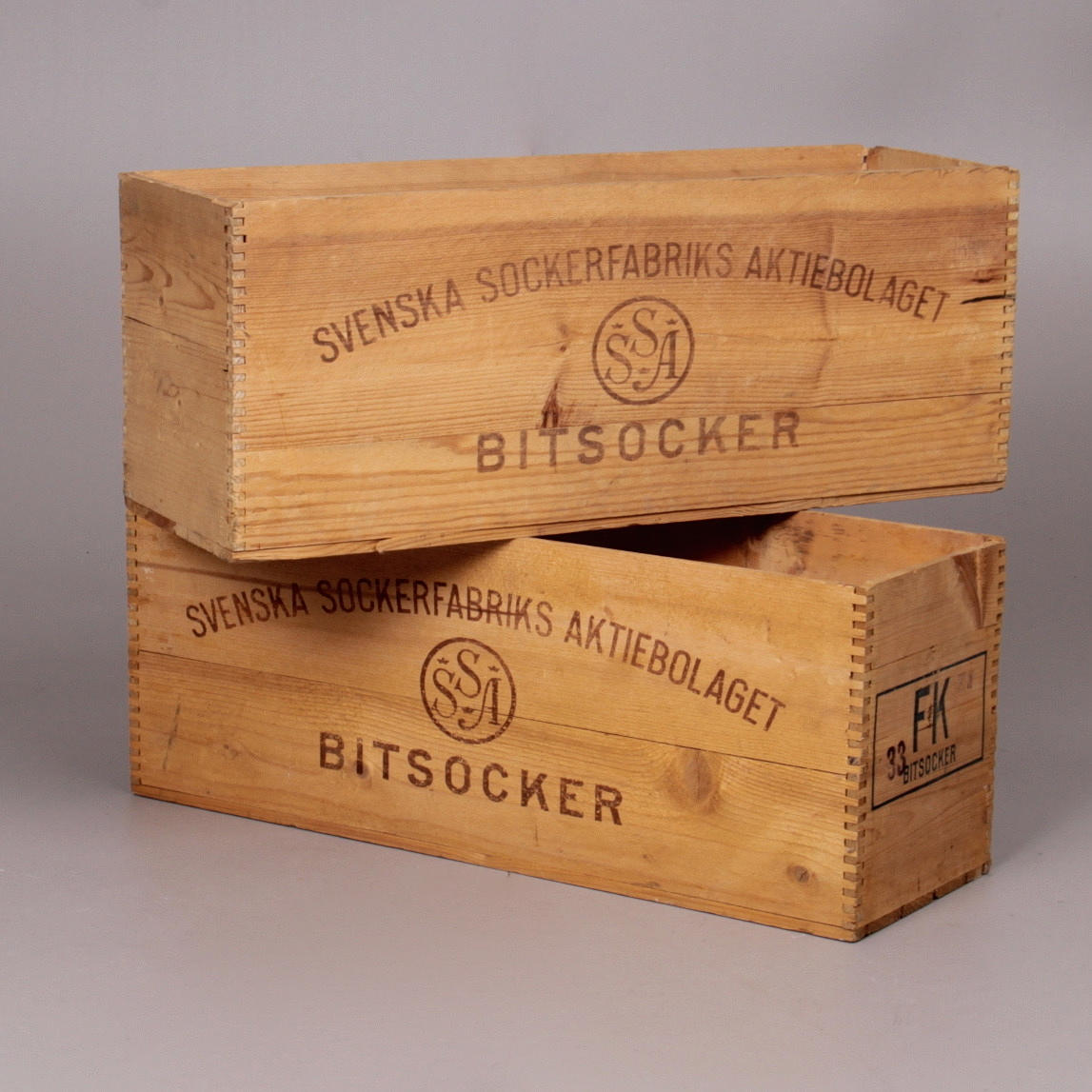 TRÄLÅDOR, 2 st. Svenska sockerfabriks aktiebolaget, 1900-tal.