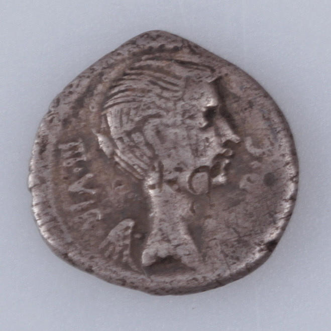 MYNT, silver, quinar, Fulvia 80-40 f.kr.