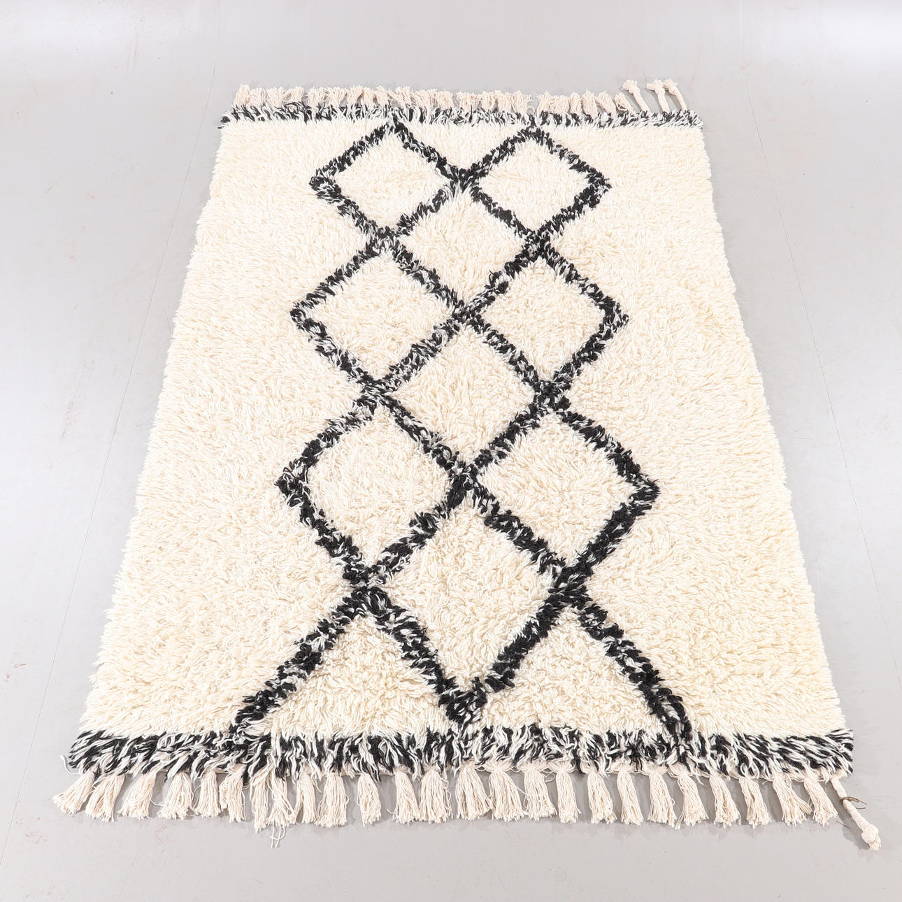 MATTO, nukka, Jotex, 240 x 170 cm.