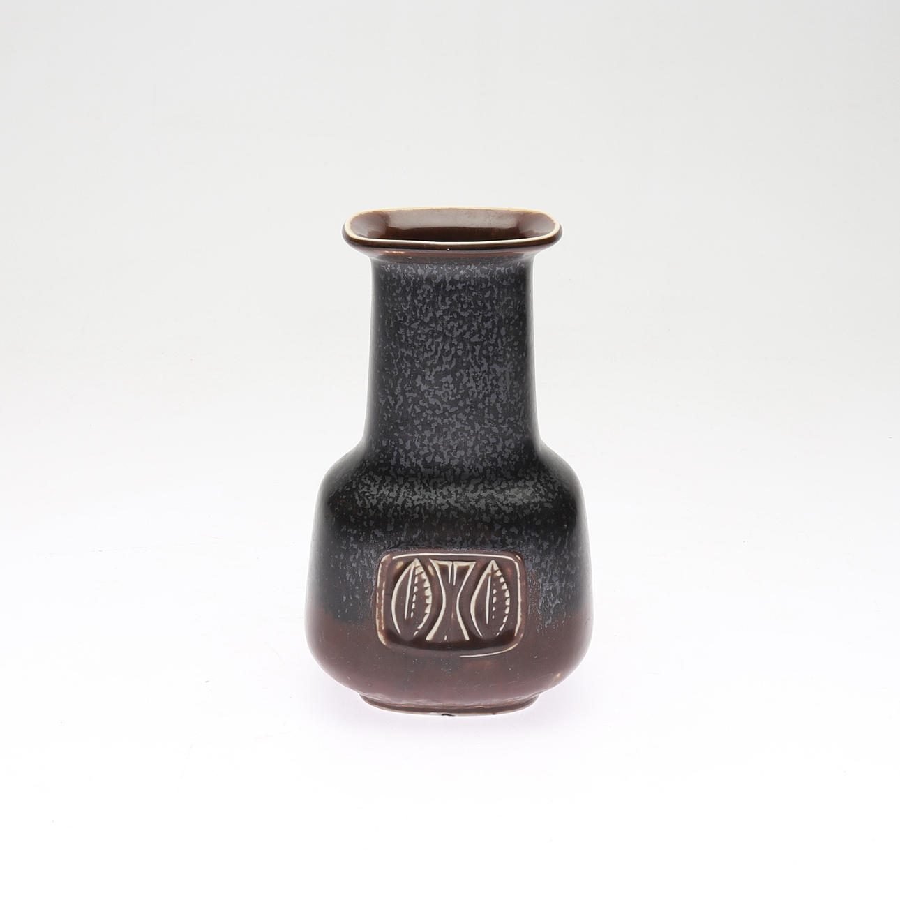 GUNNAR NYLUND. vas, stengods, Rörstrand.