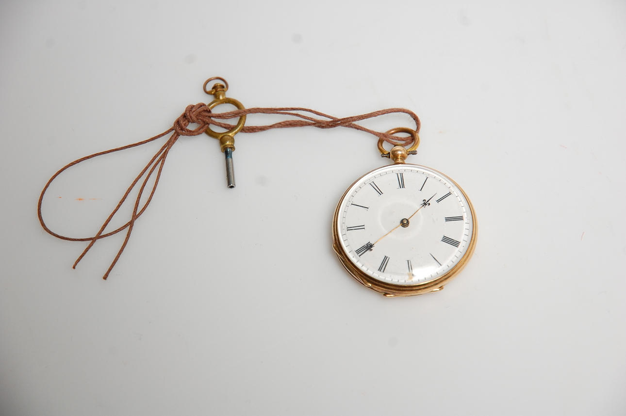 DAMFICKUR, Huit Rubis Geneve, förgyllt silver, 1800-tal.