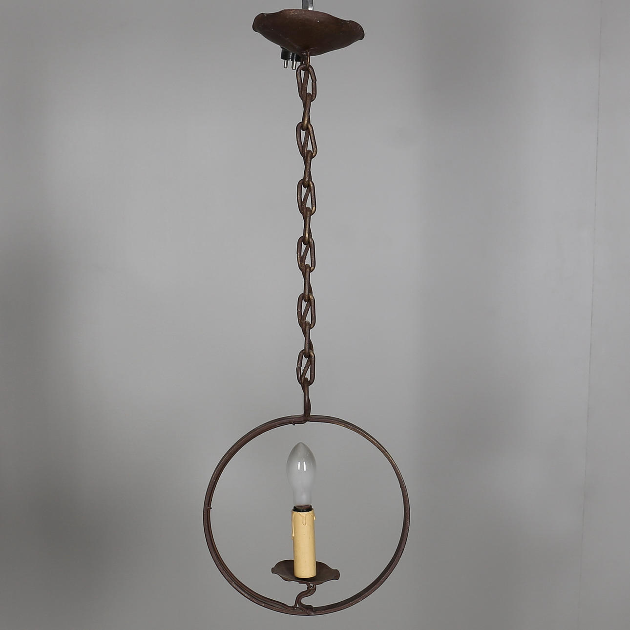 TAKARMATUR i järn. 1900-talets första hälft.