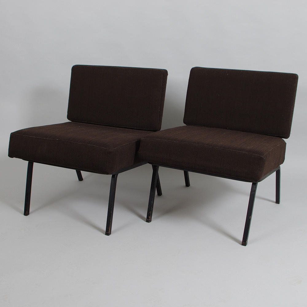 FÅTÖLJER, 1 par, Florence Knoll, NK, svartlackerat metallunderrede.