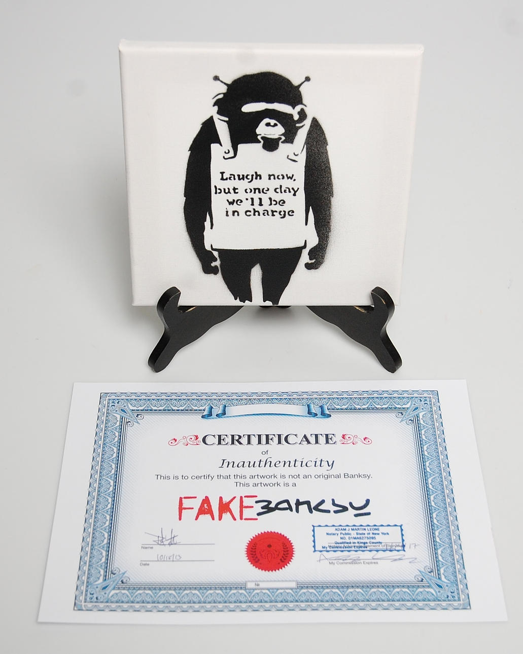BANKSY. konstinstallation, New York , Oktober 2013, med certifikat " Fake Banksy ".