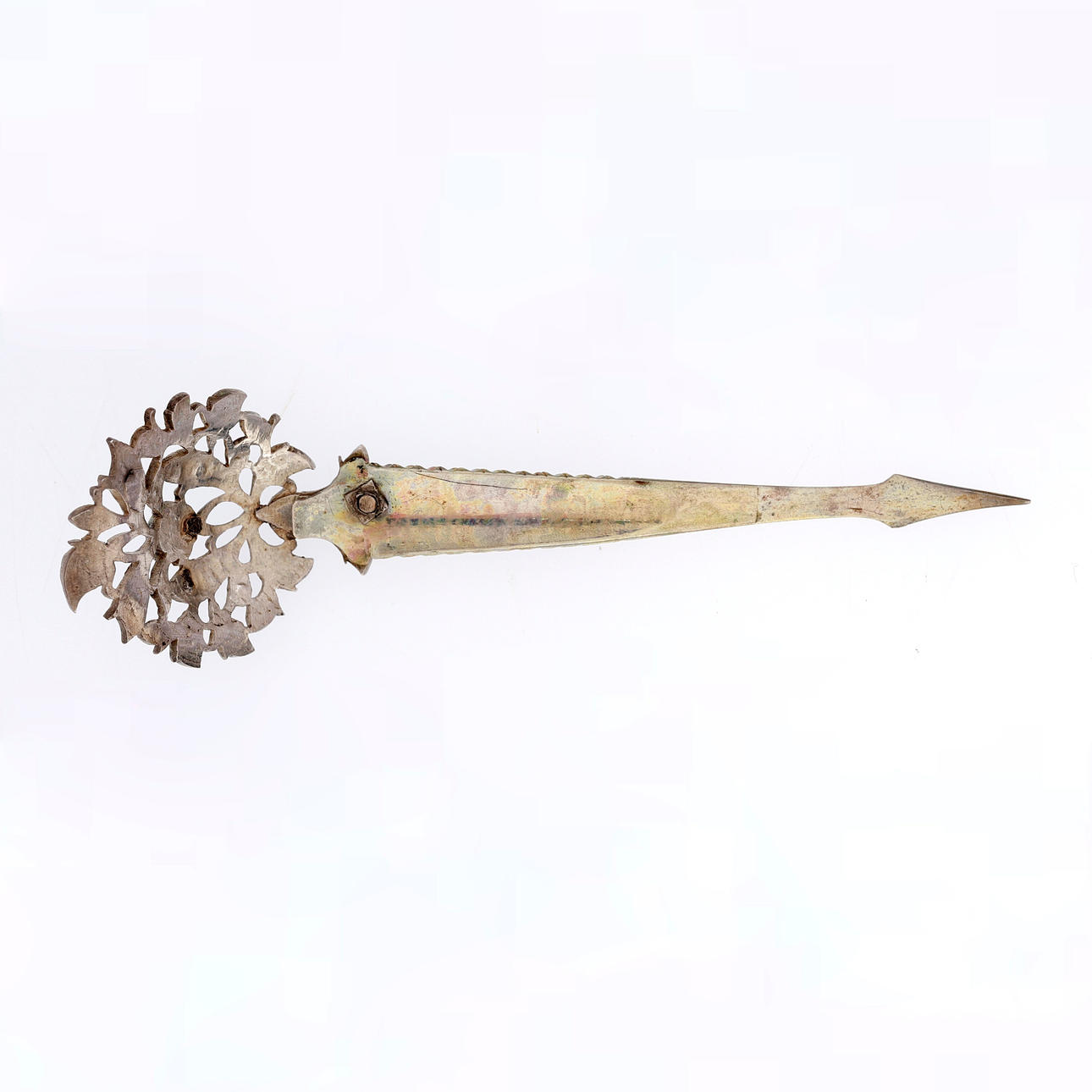 Sri Lankan jargoon-turbaanineula, 1900-luvun alku. Korut ja jalokivet ...
