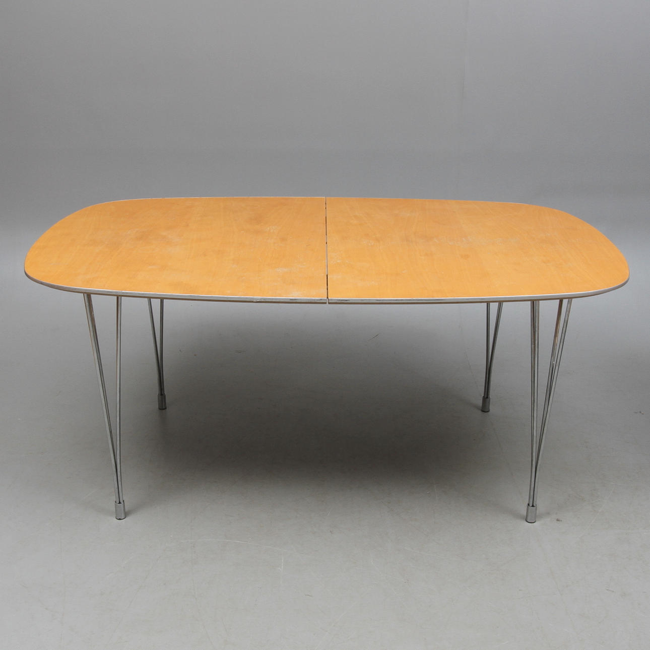 MATBORD, Gangsö Möbler, Danmark, 1900-talets senare del.