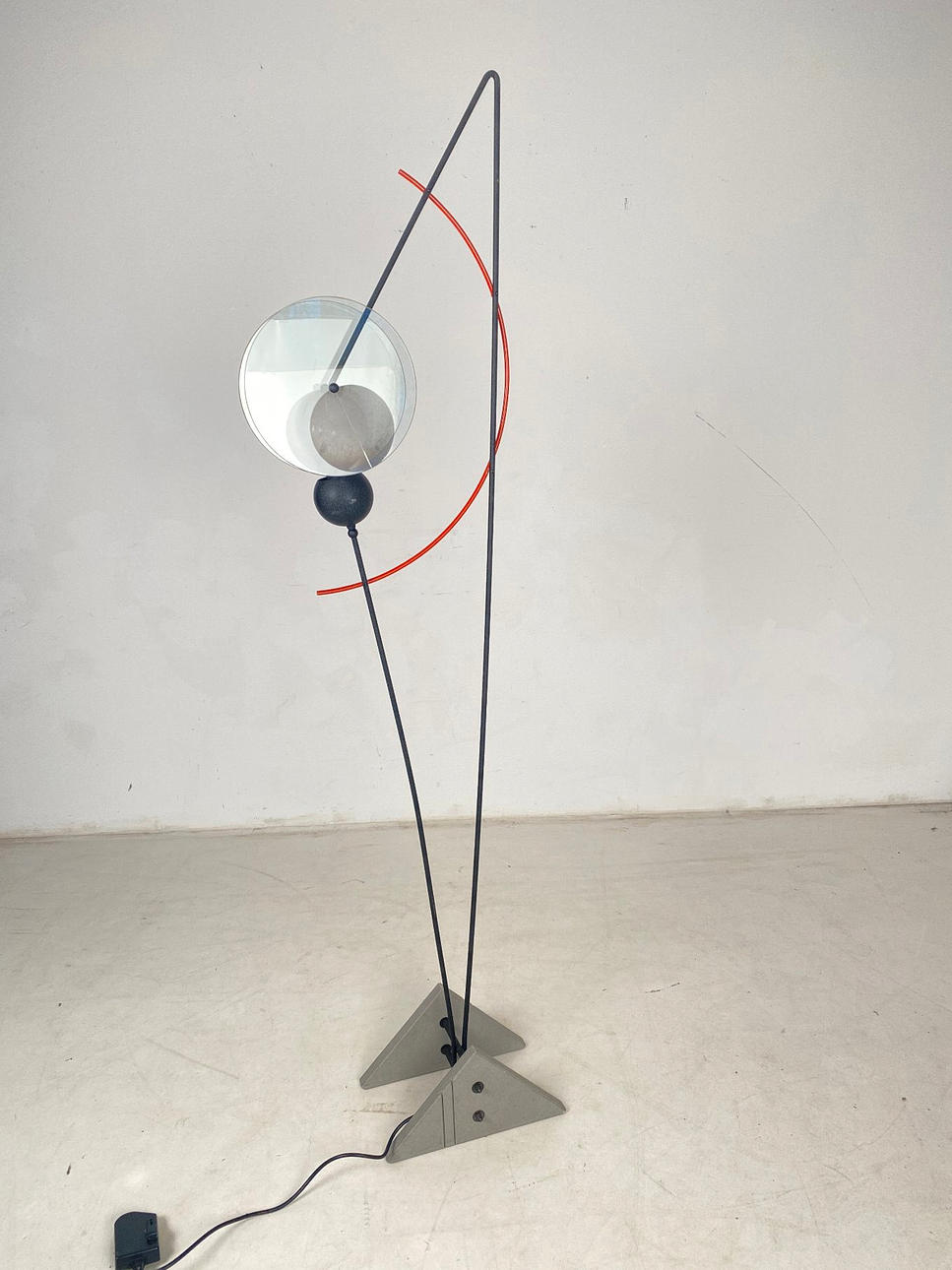 Memphis-style floor lamp, 1980s.