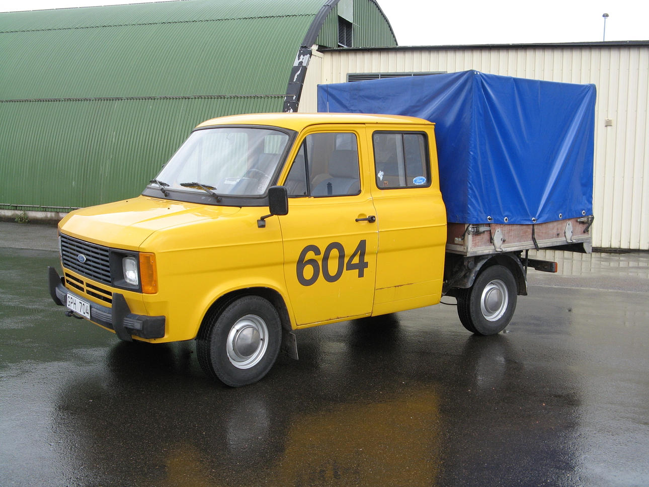 Ford Transit, 1982, UNIK - Veteranbil, dragkrok.