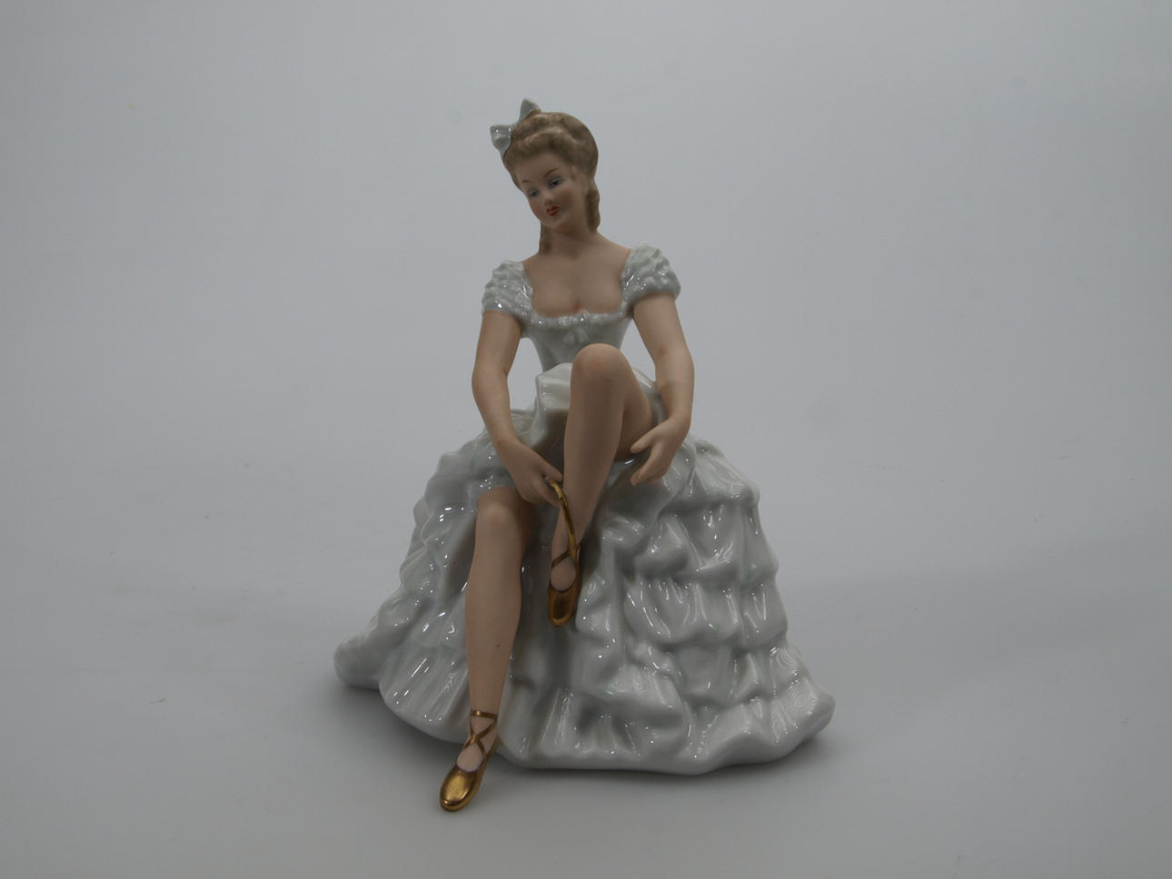 FIGURIN, porslin, Sittande ballerina, Wallendorf.