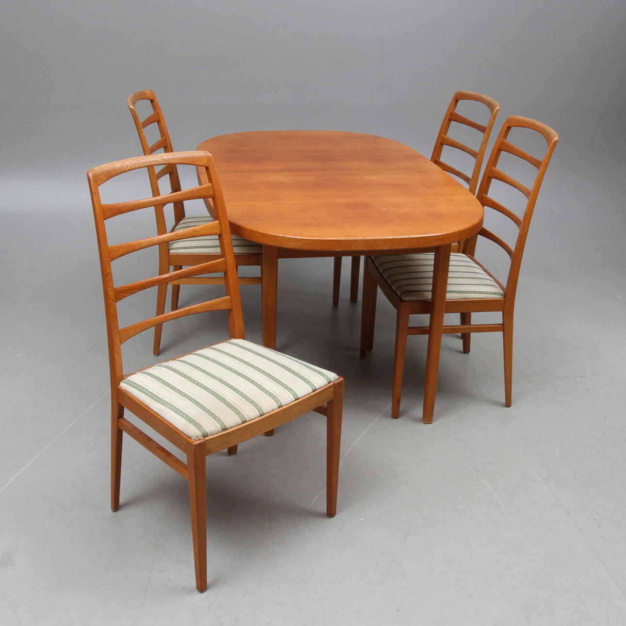 MATGRUPP, 5 delar, B. Fridhagen, Bodafors, 1950/60-tal.