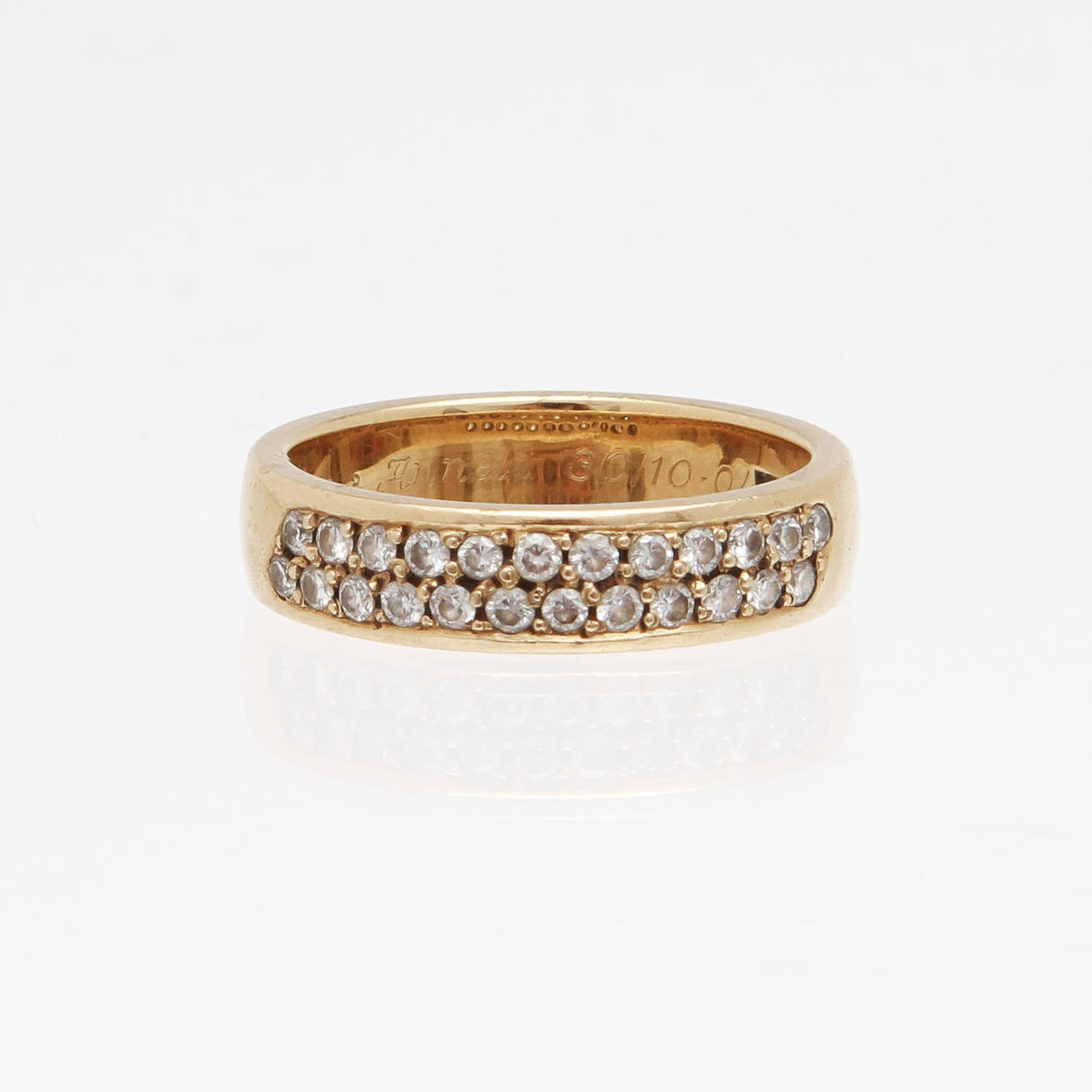 RING, 18K rödguld med 24 diamanter, totalt ca 0,48ct. 6,7g.