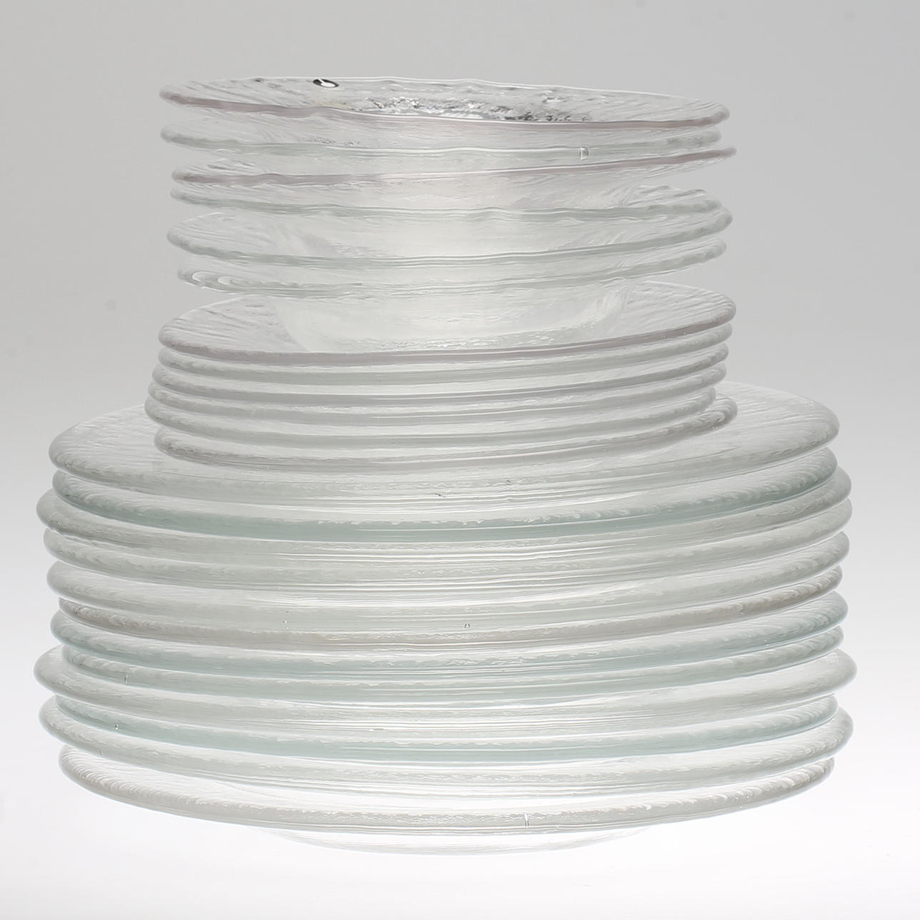 MATSERVIS. 24 delar. Glas. Göran Wärff. Pukeberg. Troligen "Rustica".