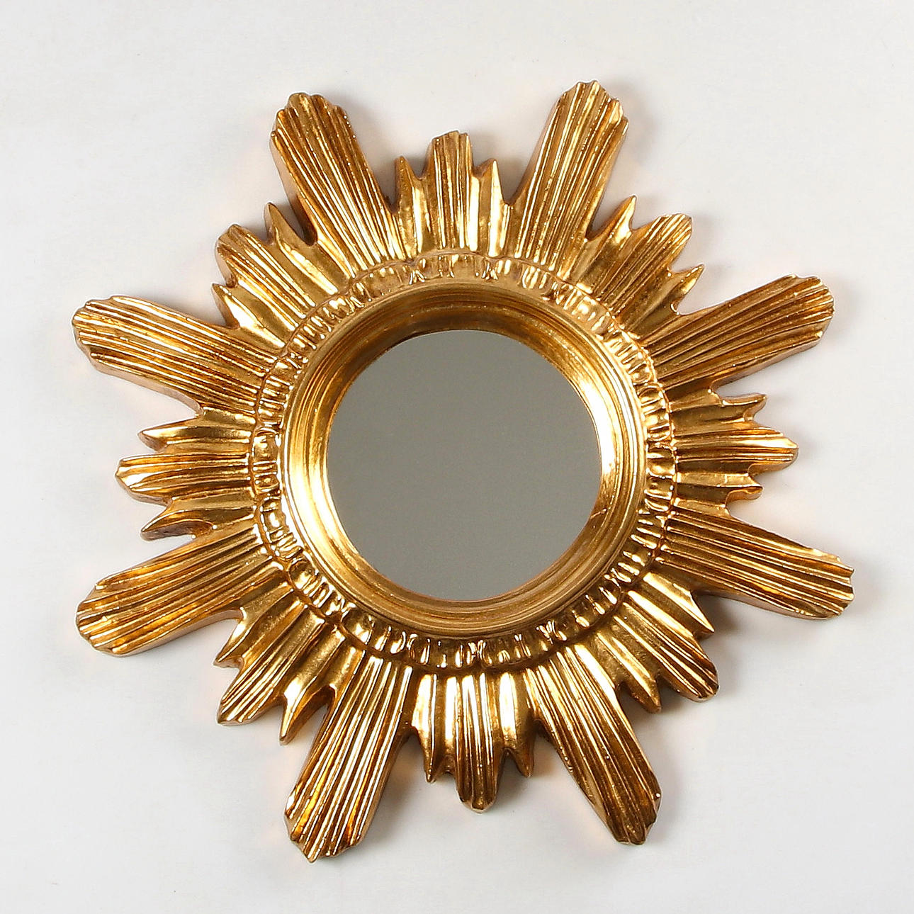 AURINGONPEILI, maalattu puu, 1900-luvun loppu.