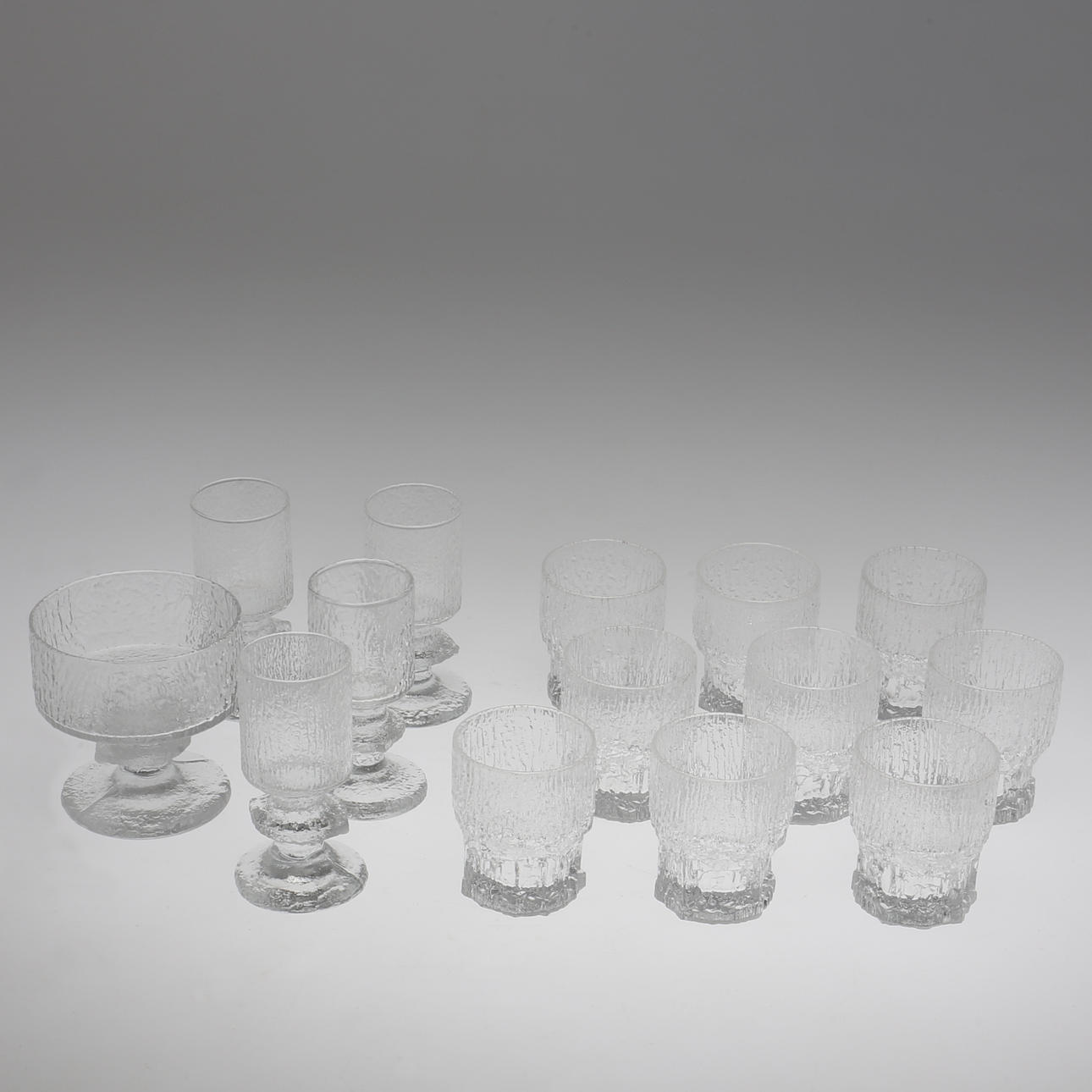 PARTI GLAS. 14 delar. "Senator" Timo Sarpaneva samt "Aslak" Tapio Wirkkala. Iittala. Finland.
