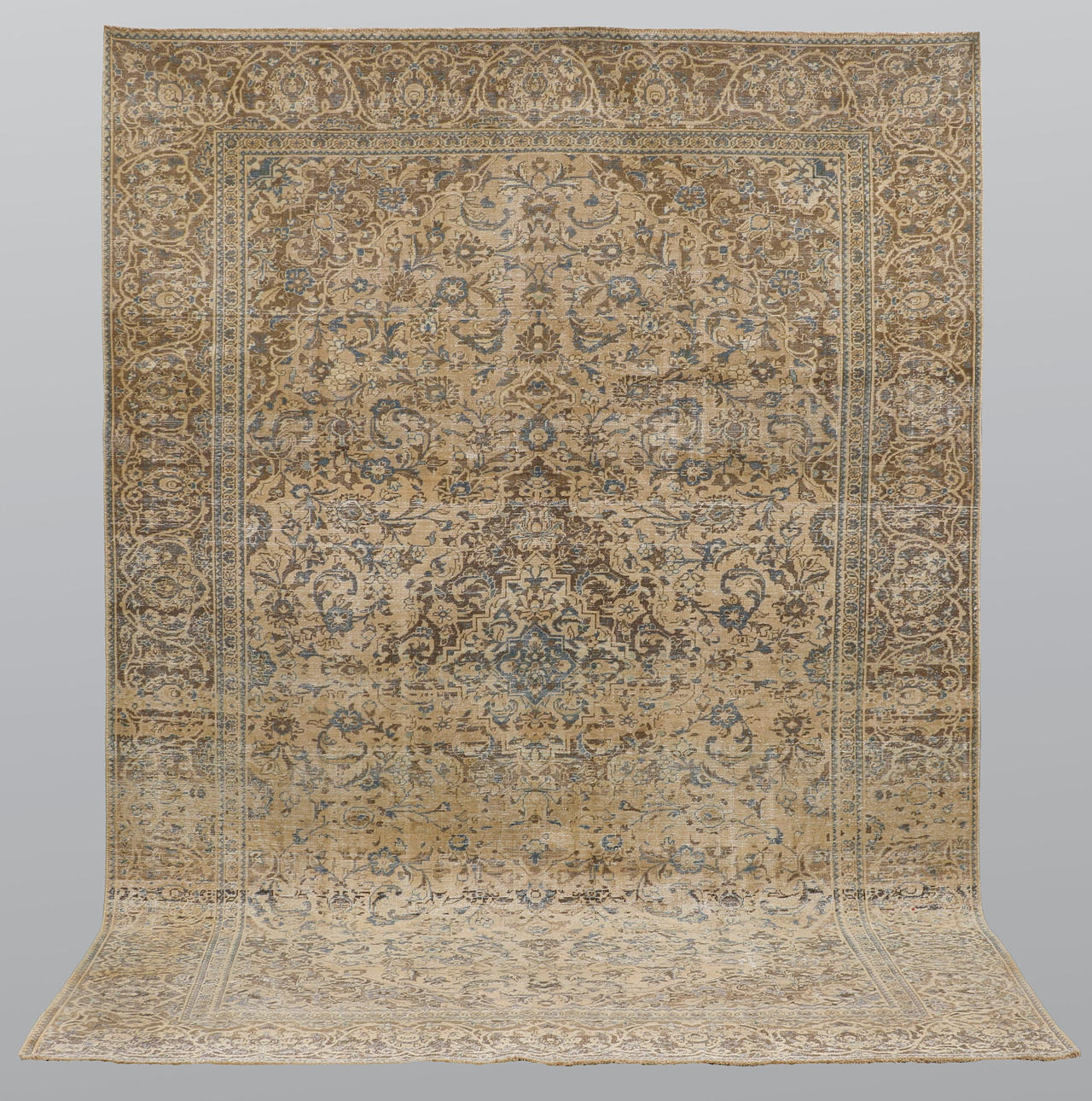 MATTA, Vintage, ca 330 x 238 cm.