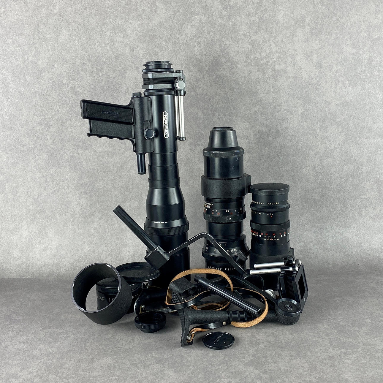 OBJEKTIV mit Zubehör, Meyer Optik Görlitz & Novoflex, 1900.