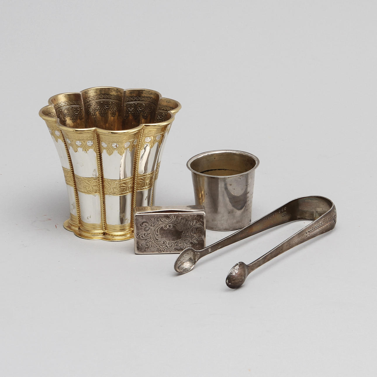 SILVERFÖREMÅL, 4 delar, 18-1900-tal, 260 gram.