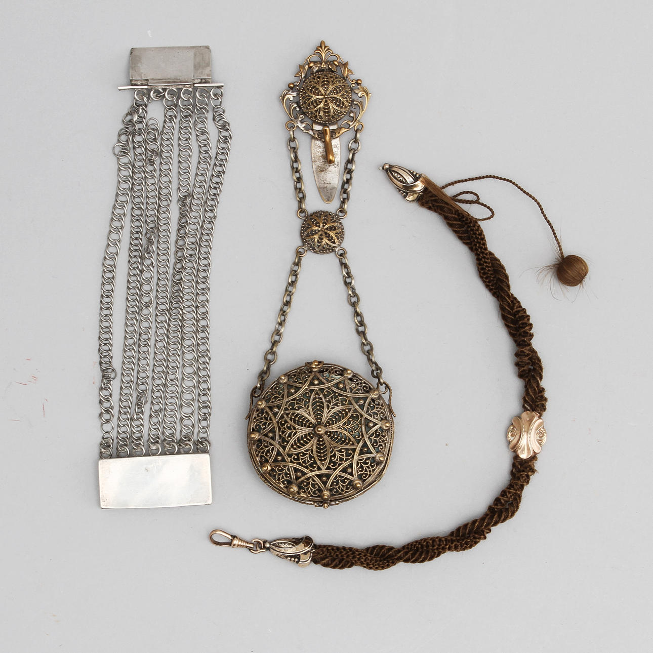 KLOCKKEDJA, ARMLÄNK, CHATELAINE, 1800-tal.
