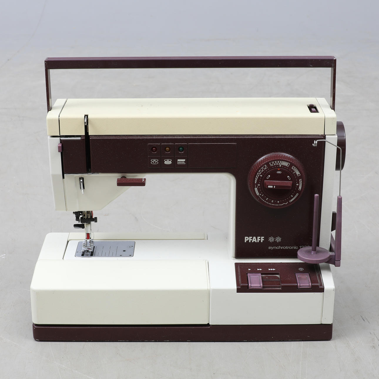 SEWING MACHINE, Pfaff, synchrotronic 1229.