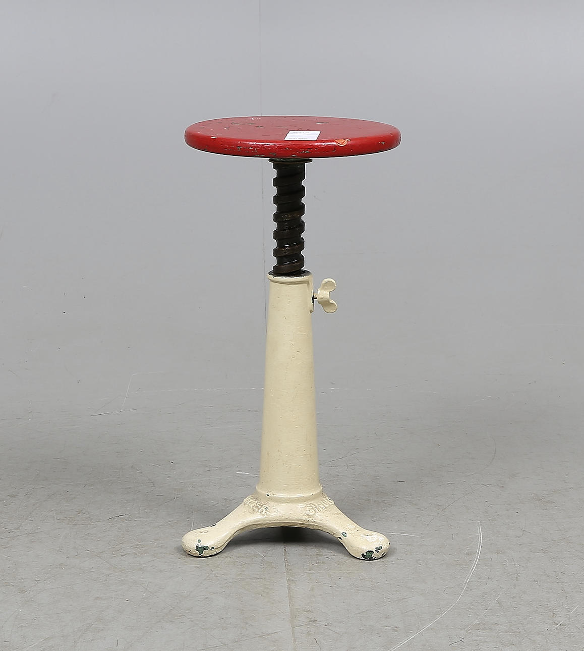 PALL, Singer, 1900-talets första hälft.