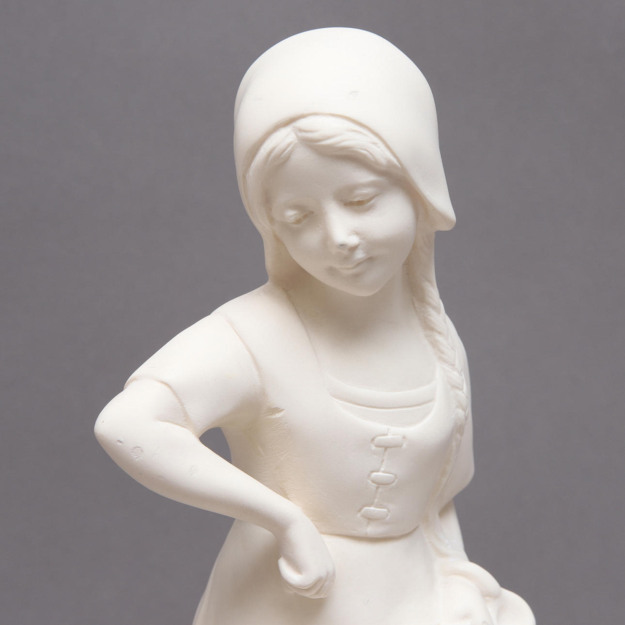 GUISEPPE BESSI. Sculpture, girl with flowers, signed Studio Prof