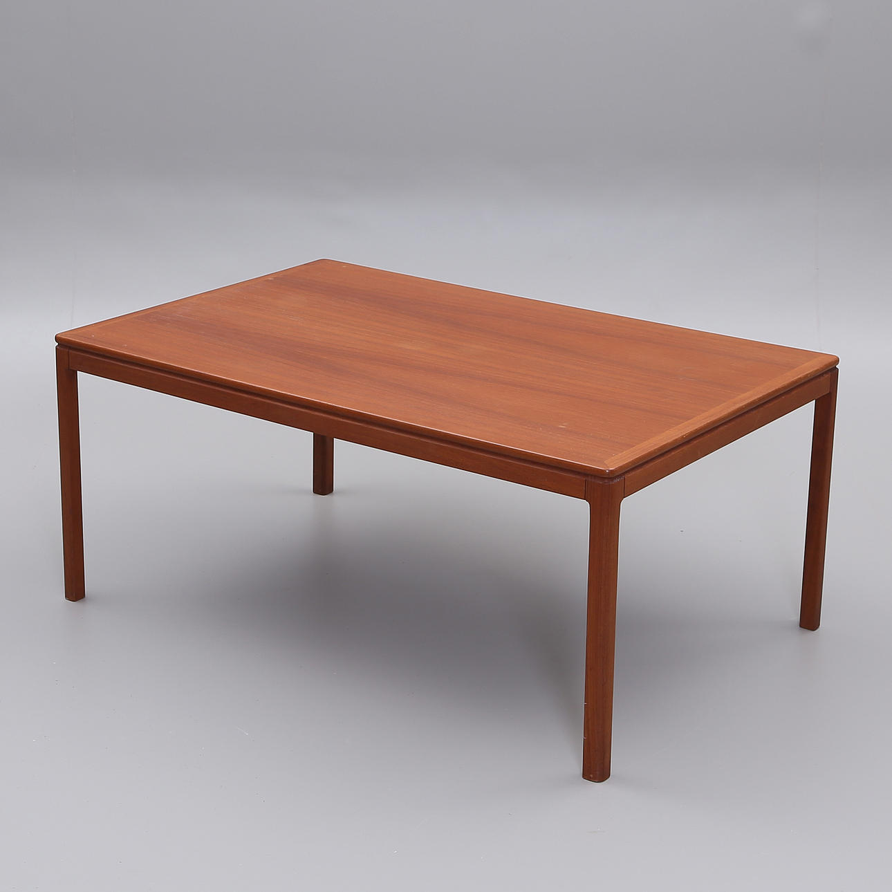 FOLKE OHLSSON. COFFEE TABLE, teak "Florida" signed, 1900s.
