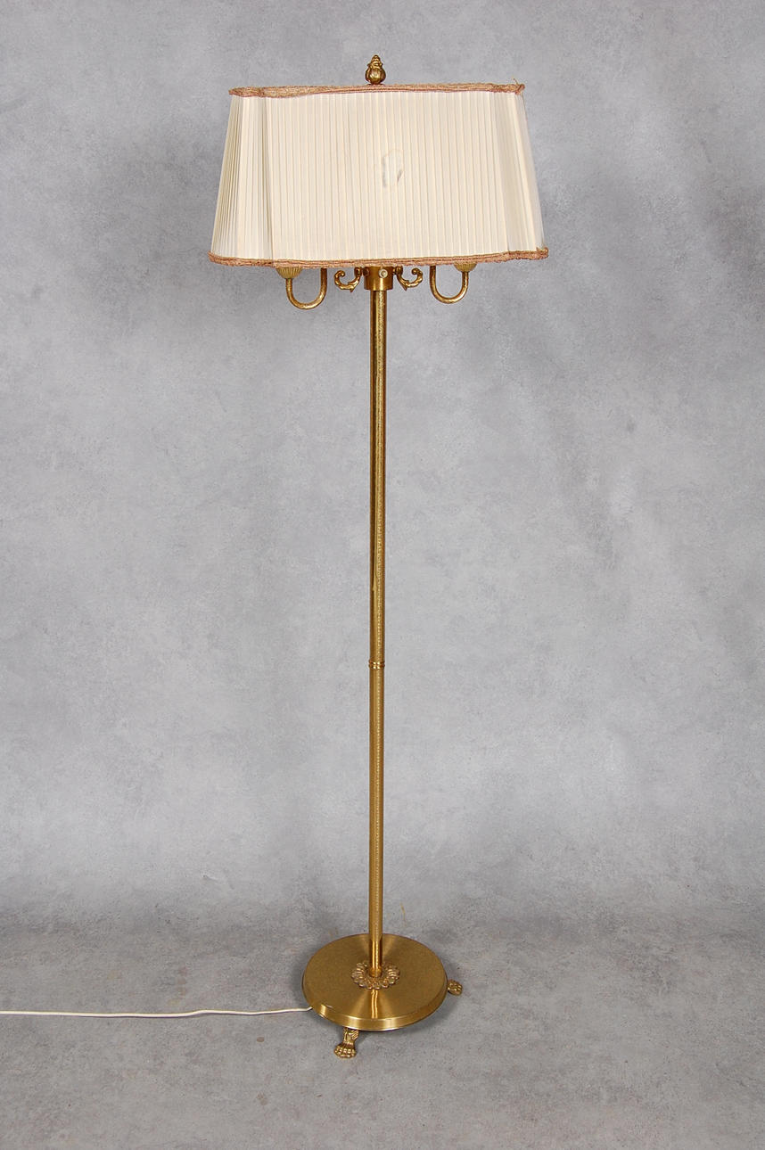 GOLVLAMPA, 1950-tal.