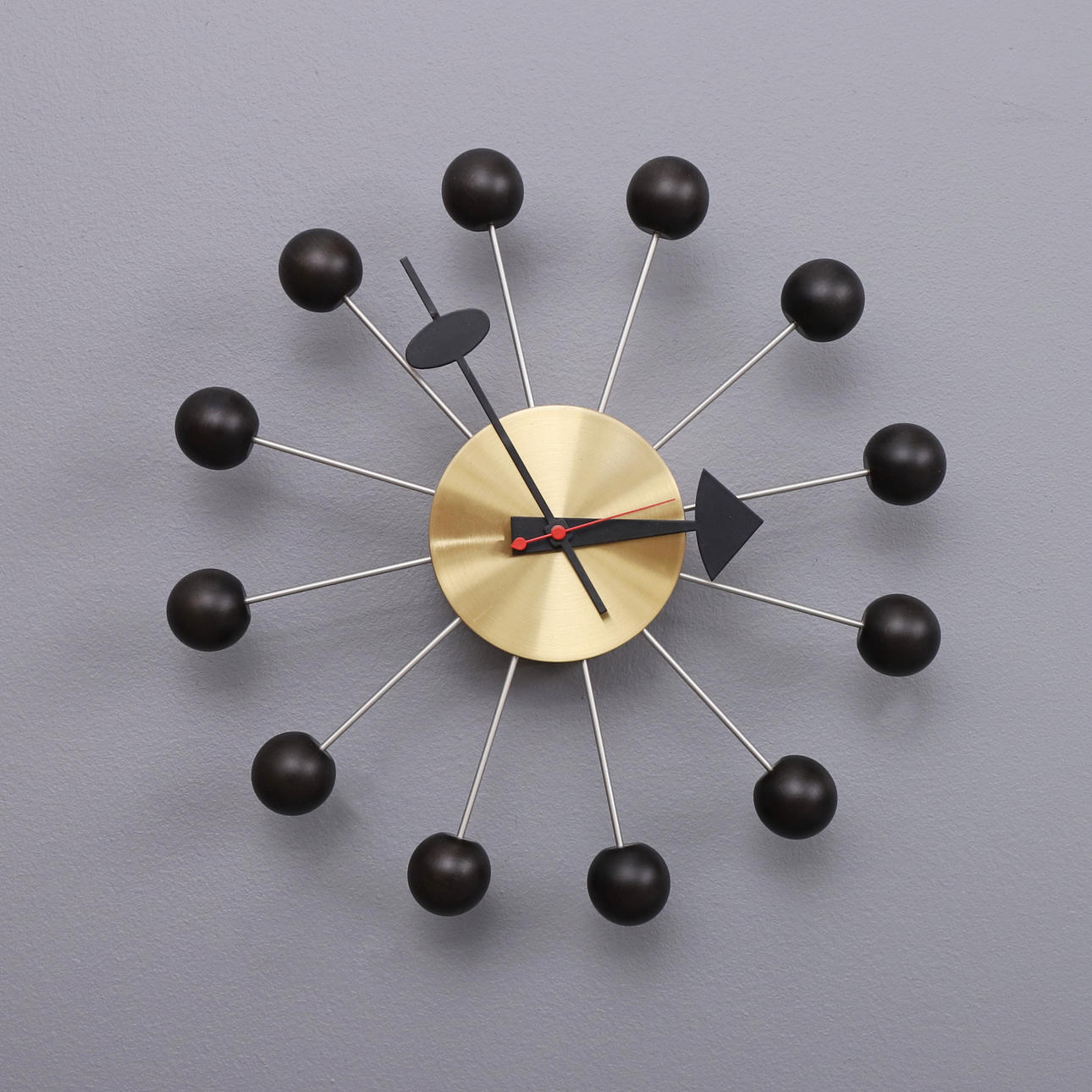 VÆGUR, "Ballclock", Georg Nelson, Vitra.