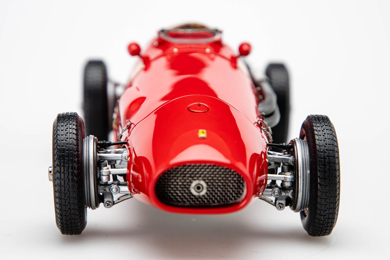 CMC EXCLUSIVE MODELLE. CMC 1:18 Ferrari 500 F2 (1953). Toys - Toys