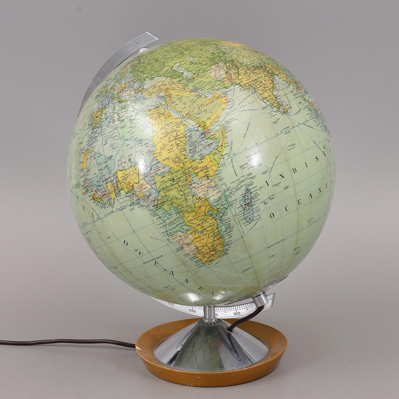 JORDGLOB, JRO Globus München 12, 1961.