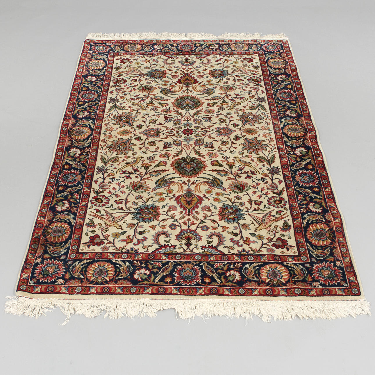 ORIENTALISK MATTA, täbriz, 215 x 130 cm.