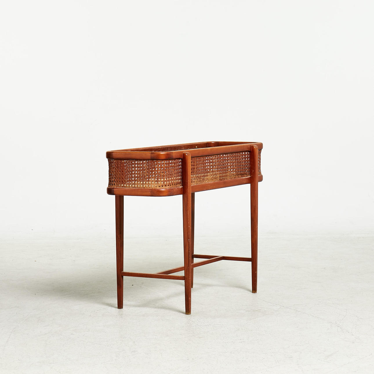 BLOMLÅDA, Rotting, Teak, 1900-tal.