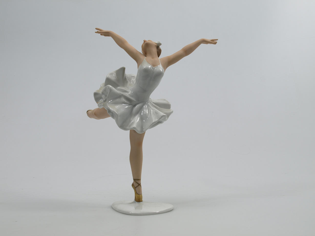 FIGURIN, porslin, Dansös, Wallendorf.