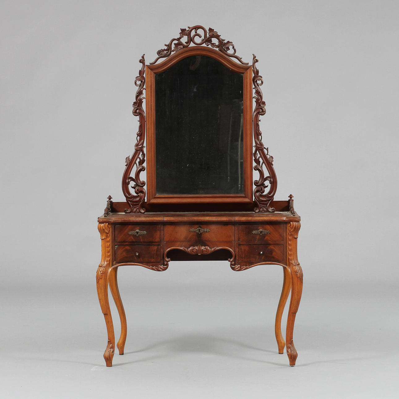 SPEGELBYRÅ, nyrokoko, 1800-tal.