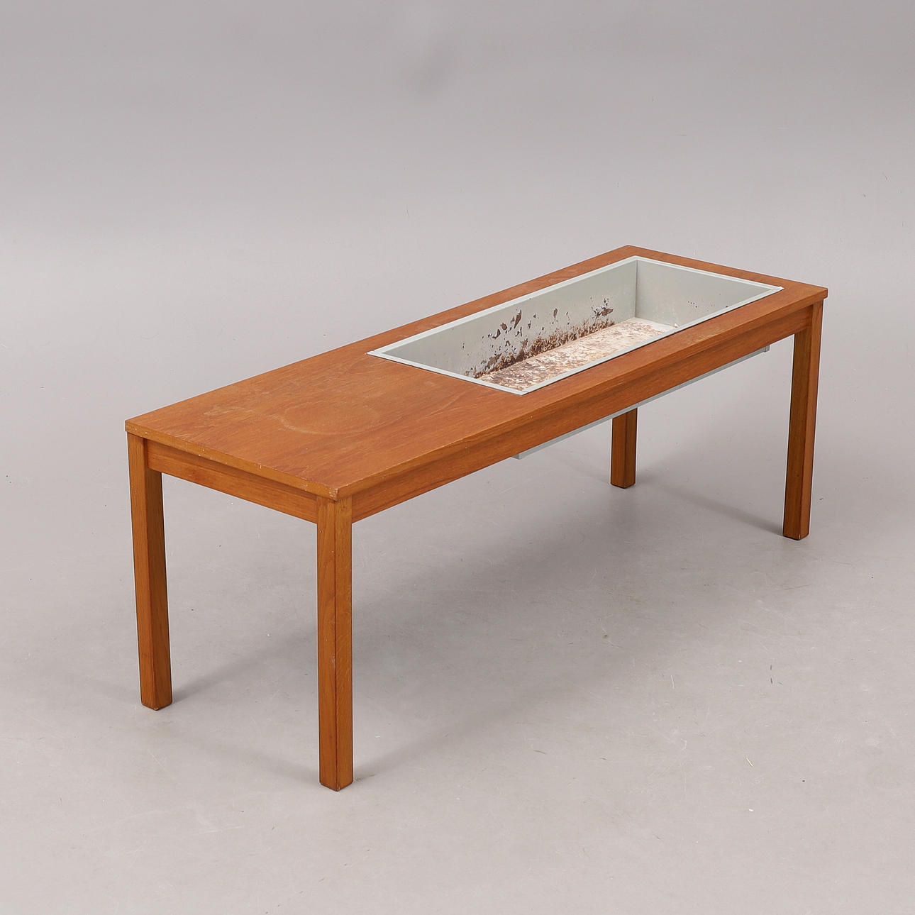 BLUMENTISCH, Teak, 60er/70er Jahre.