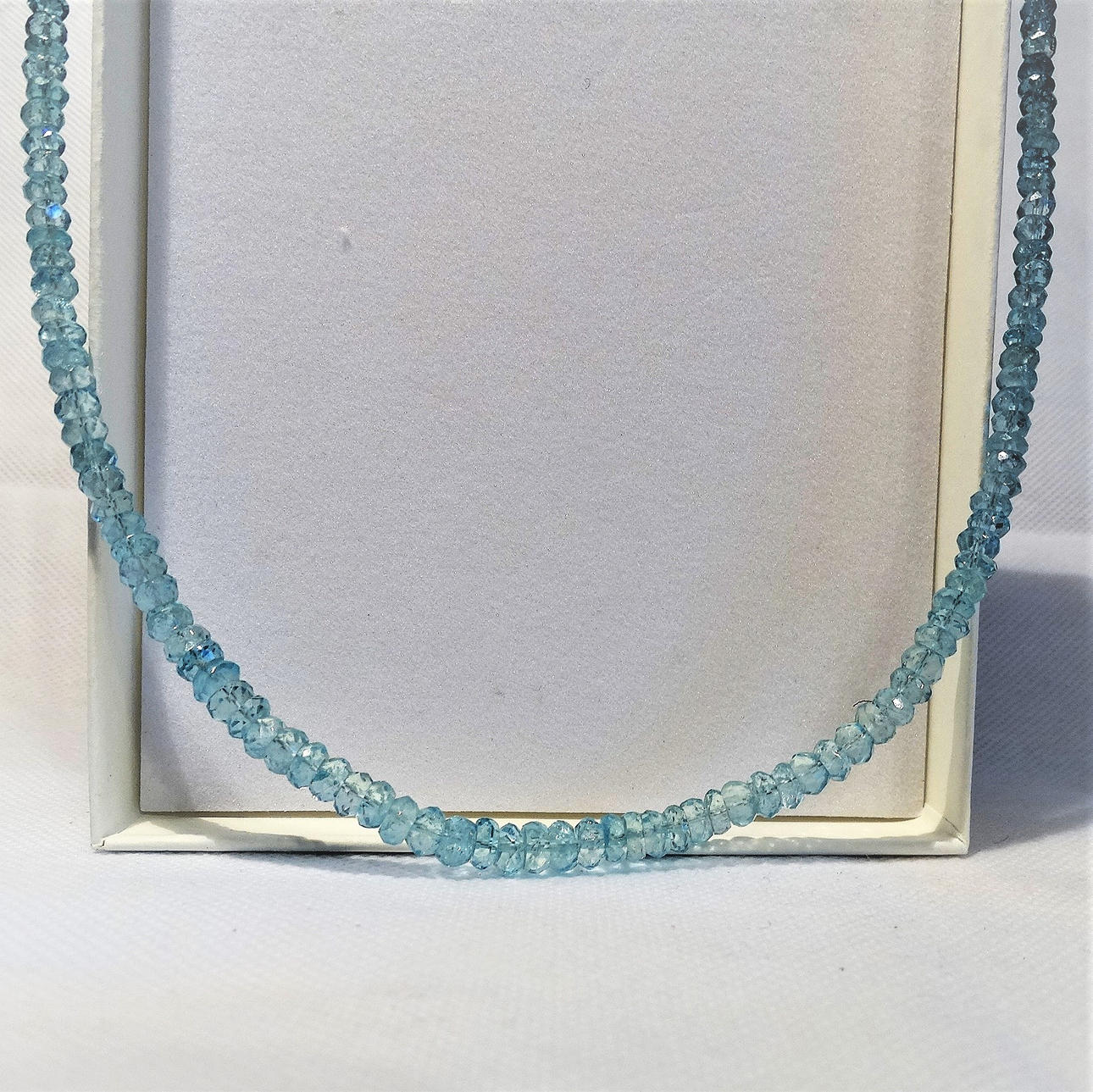 AQUAMARIN Kette, facettiert.