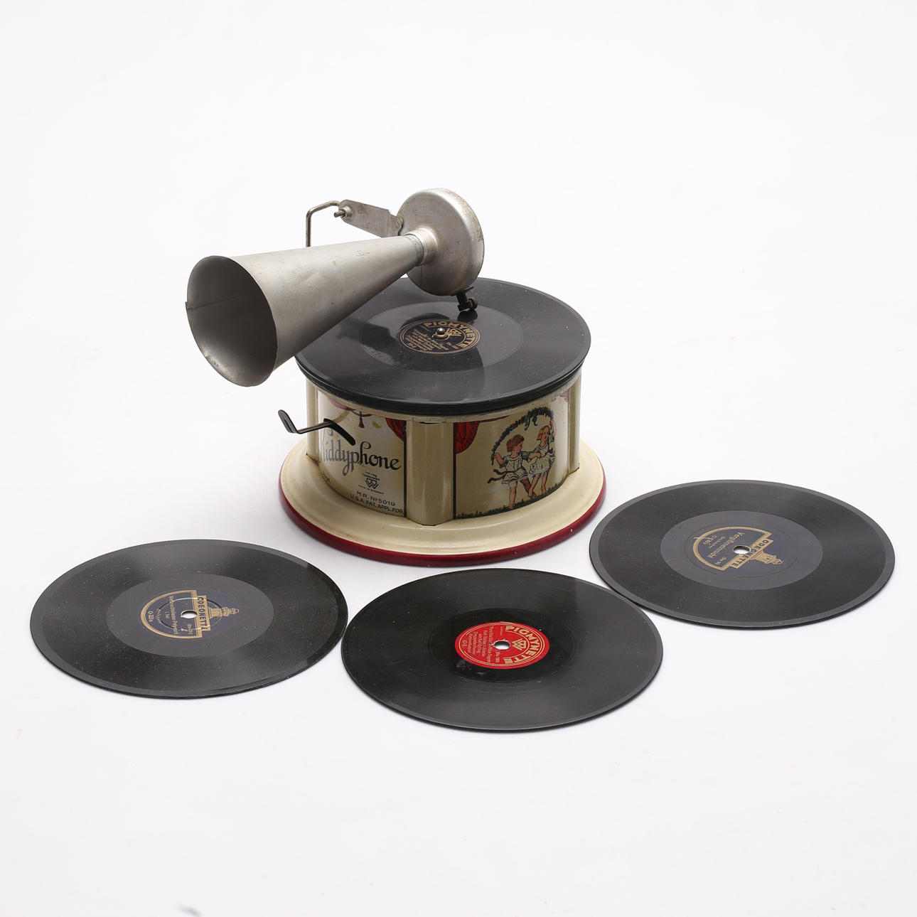 TOY GRAMOPHONE, "Kiddyphone", Bing, Germany.