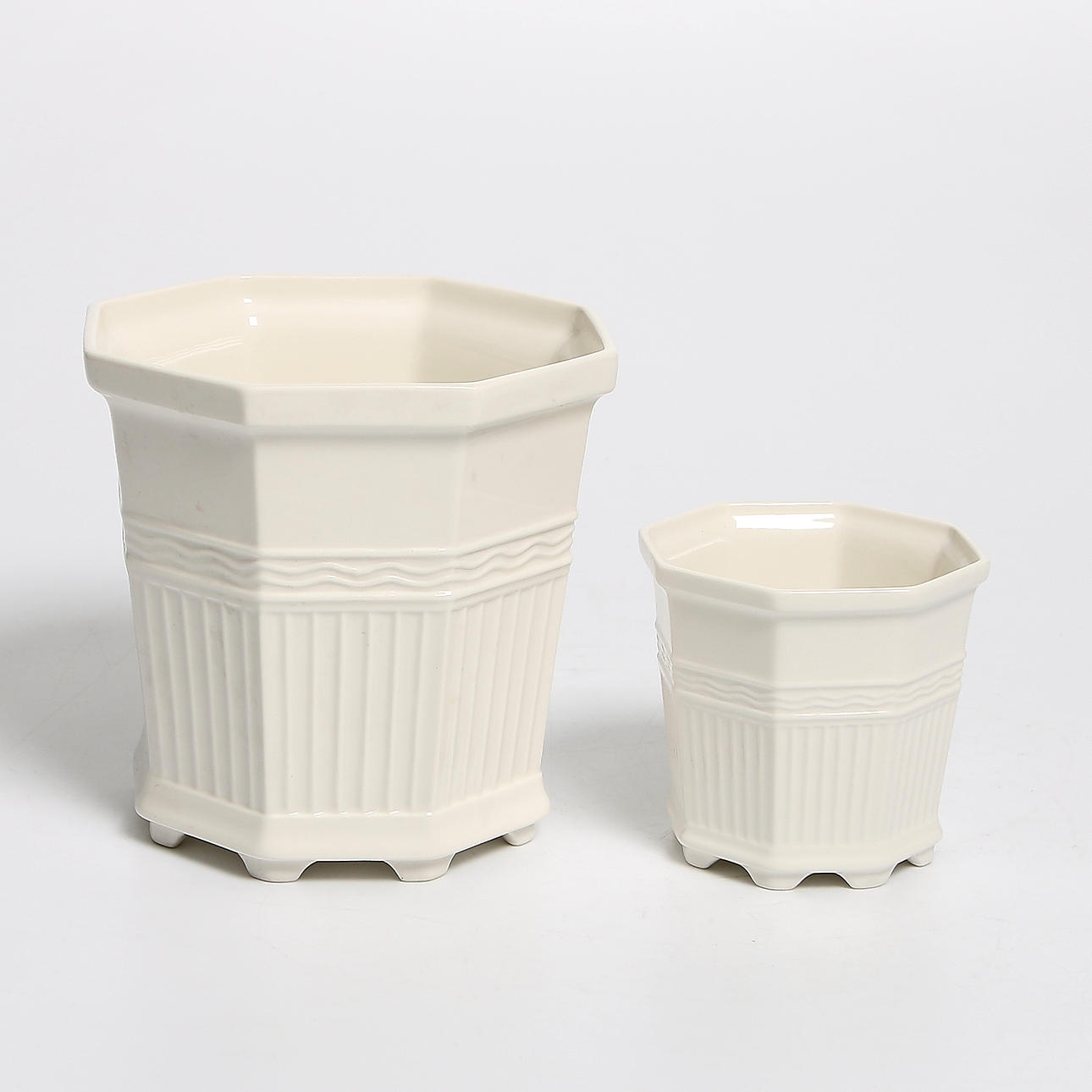 YTTERFODER, 2 st, "Waldermarsudde", Prins Eugen, Rörstrand.